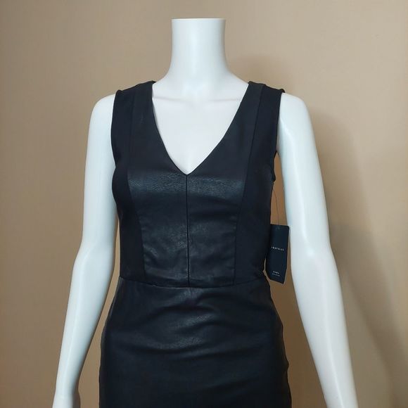 Zara Trafaluc Black V-neck Faux Leather Mixed Media Mini Dress Small NWT Defects - Picture 2 of 11